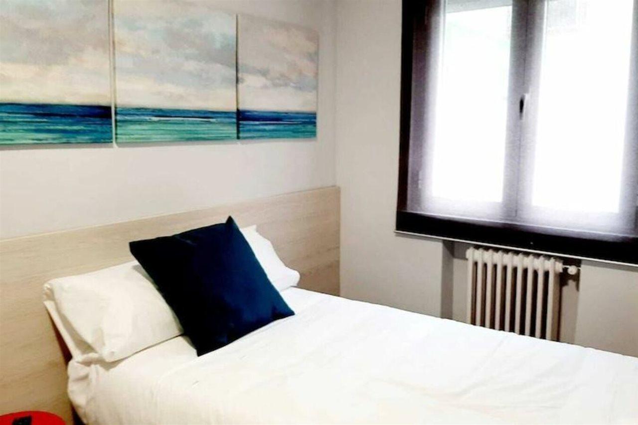 Arjori Rooms Hostal Salamanka Exteriér fotografie