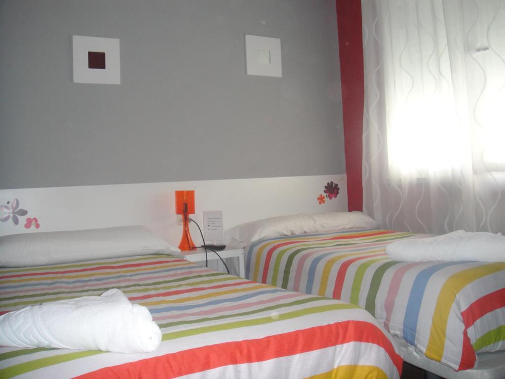 Arjori Rooms Hostal Salamanka Exteriér fotografie