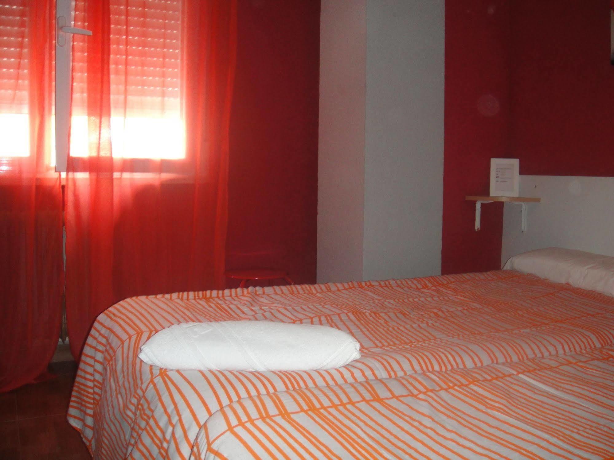 Arjori Rooms Hostal Salamanka Exteriér fotografie