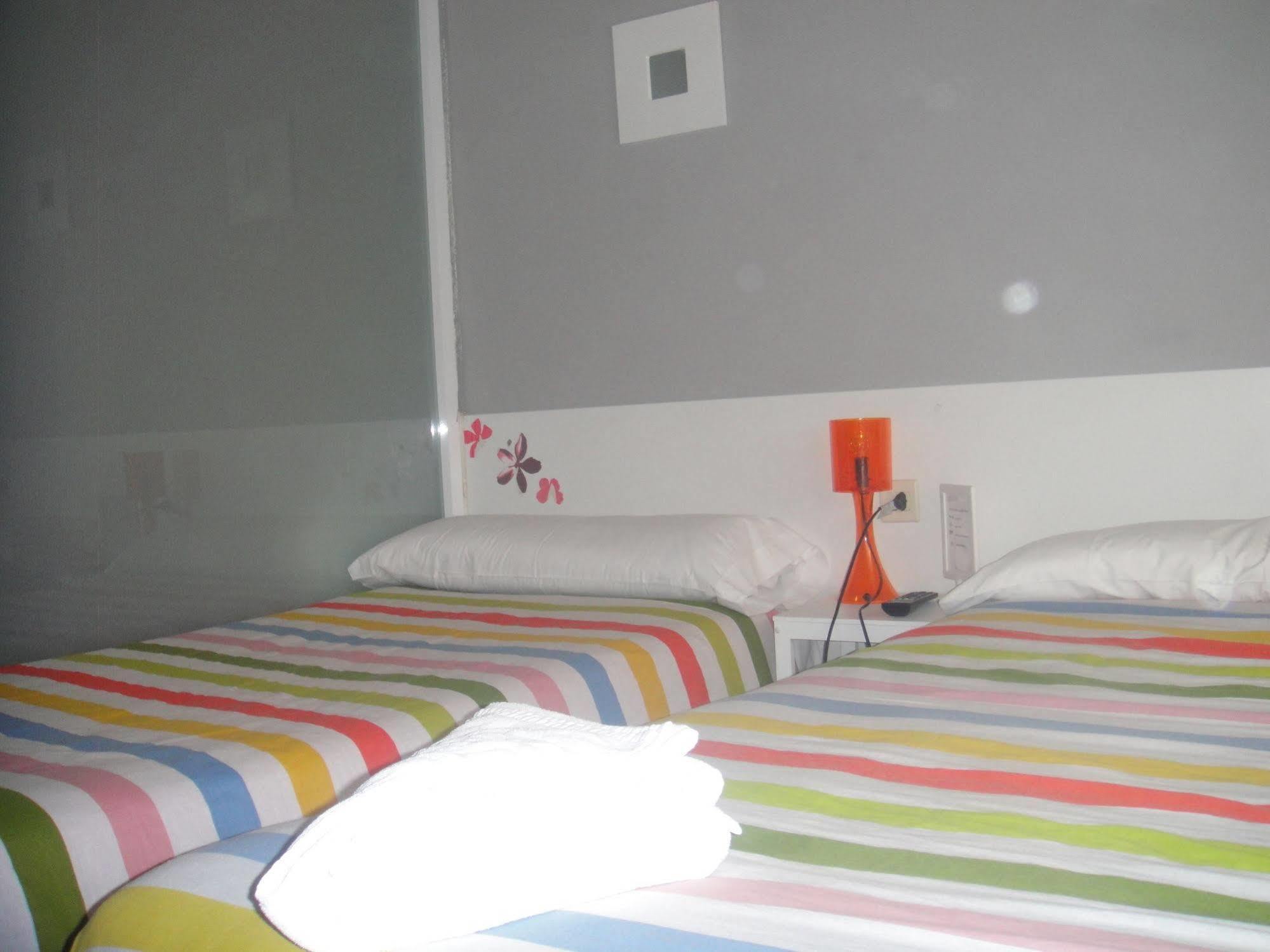 Arjori Rooms Hostal Salamanka Exteriér fotografie